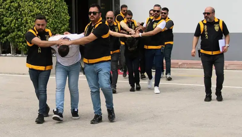 İş Dünyasında Gözde: Sevgili Tuzağı ile Dolandırıcılık Faaliyetleri Arttı!