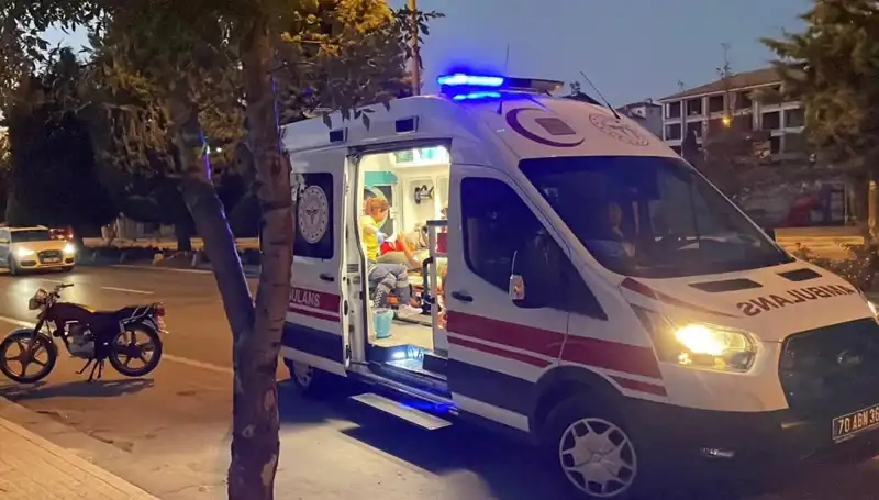 Otomobilin Çarptığı Motosiklet 70 Metre Sürüklendi, Sürücü Kaçtı