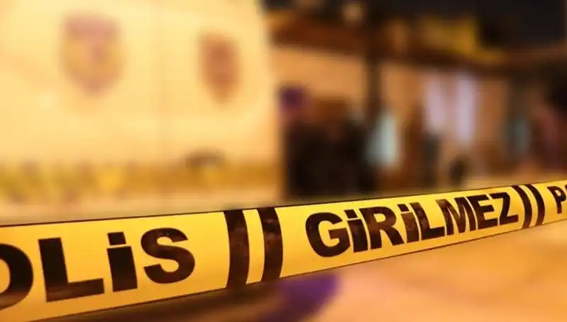 İzmir'de Aile İçi Kavga: 4 Kişi Ağır Yaralandı