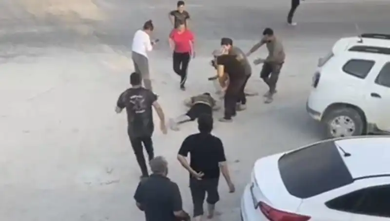 Hatay’da Kavga Faciası: Araya Giren Genç Hayatını Kaybetti!