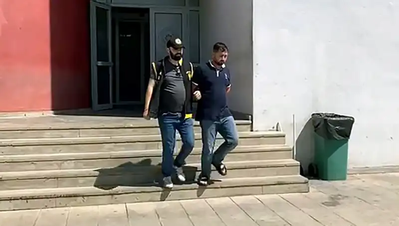 Başkomiser Kadir’in Tüm Sırları AVM'de Son Buldu!