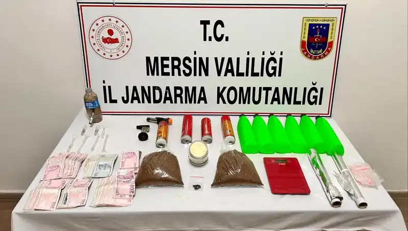 Mersin'de Uyuşturucu Ticareti Operasyonu: 8 Gözaltı ve Büyük Vurgun