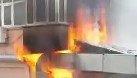 İstanbul’un Kalbinde Kafe Yangını: Alevler Kısa Sürede Kontrol Altına Alınabilecek mi?