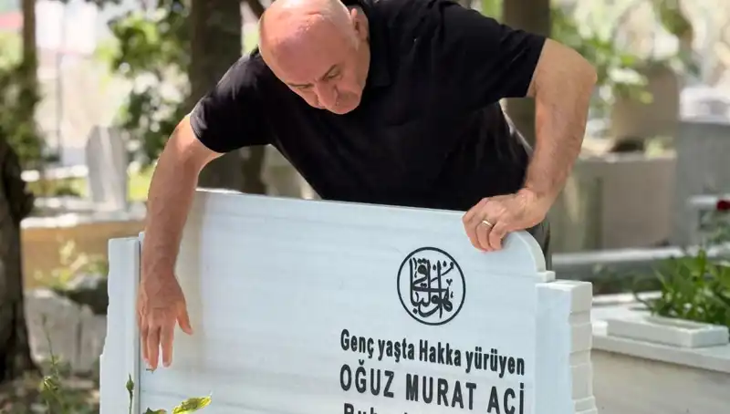 Aci Ailesinin Hüzünlü Babalar Günü: Duygusal Anların Ardındaki Hikaye