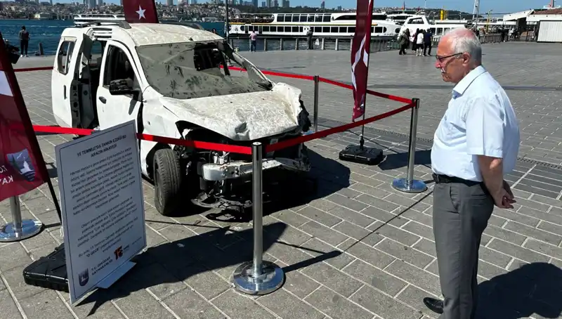 15 Temmuz Darbe Girişimi: Tankların Ezdiği Araçlar Sergisiyle Hatırlanıyor