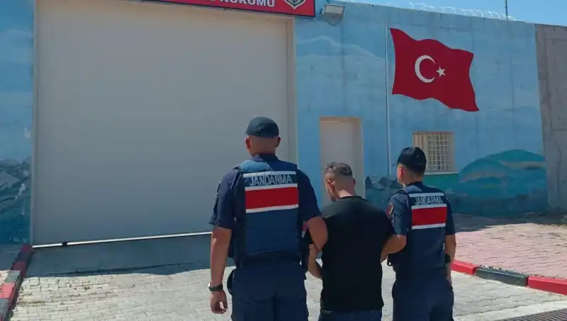 Afyon'da Suç Şebekesine Büyük Darbe: 9 Kişi Yakalandı!