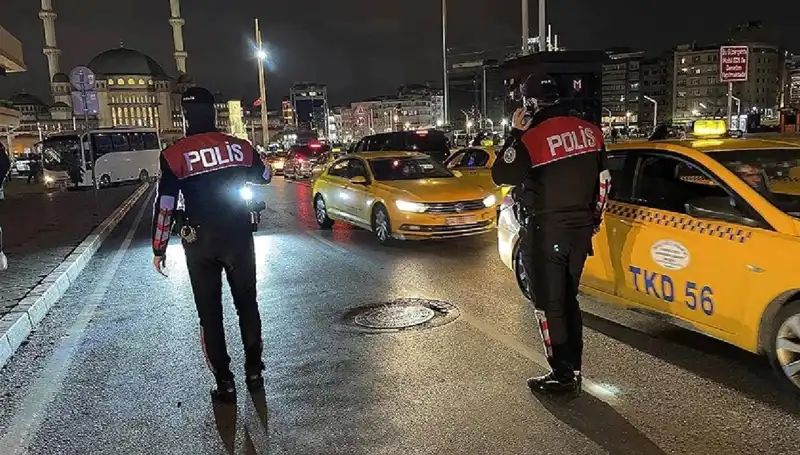 İstanbul'da Huzur Operasyonu: Bir Gece İçinde 873 Gözaltı!