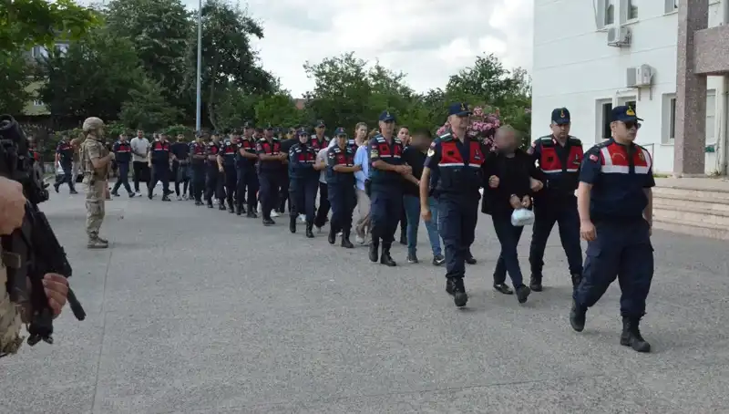 Hacizli Araçları Baştan Aşağı Yenileyip Satmışlar: Olayın Detayları Şaşırtıcı!