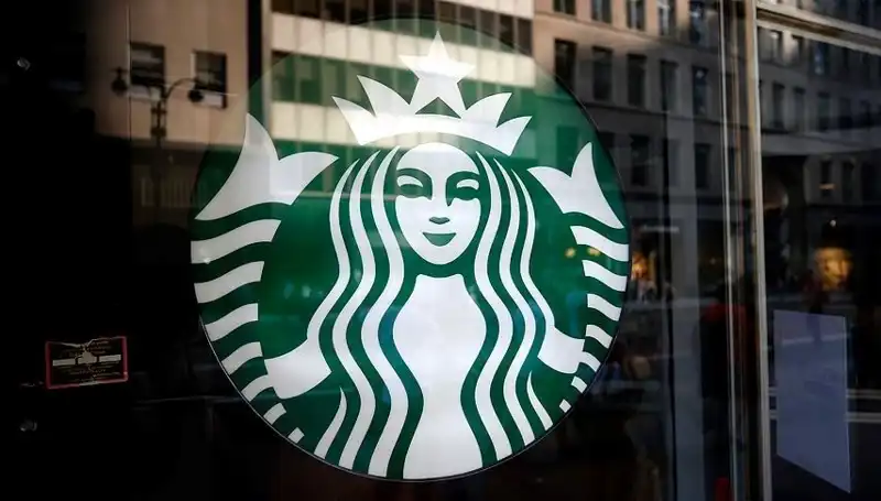 Starbucks’ın Küresel Satışlarındaki Düşüş: Sebepler ve Gelecek Beklentileri
