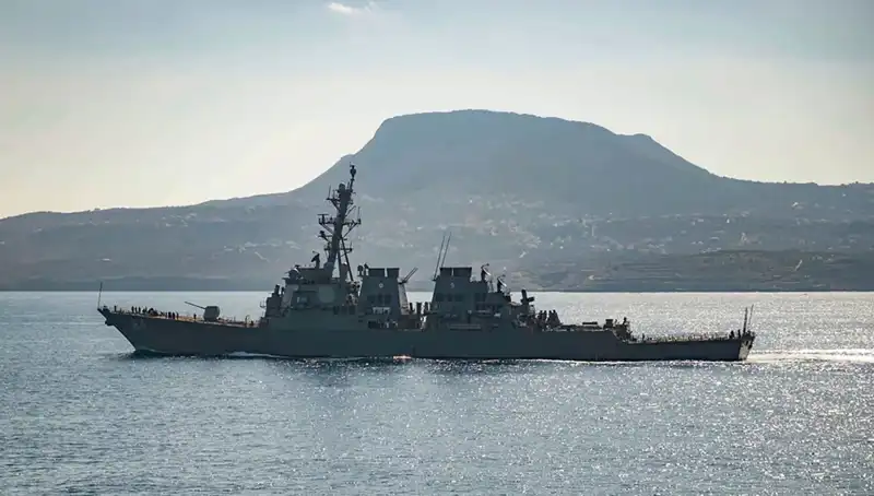 ABD’nin Yunanistan’daki Stratejik Donanma Üssü: Yeni Güvenlik Tehditleri Mi Kapıda?
