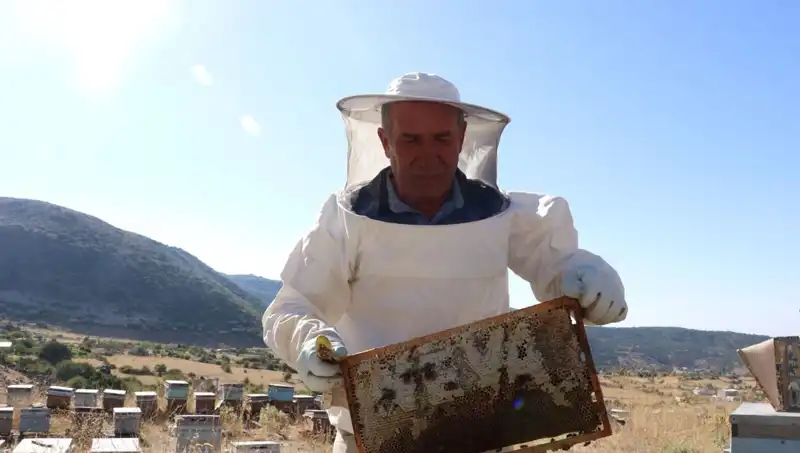 25 Yıl Önce Mobilya İşiyle Veda Etti, Şimdi 2 Ton Ürün Üretiyor