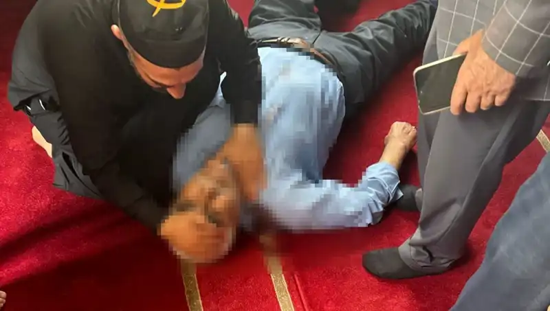 Camide Namaz Kılarken Bıçaklanan Vatandaşın Dramı: Olayın Ayrıntıları