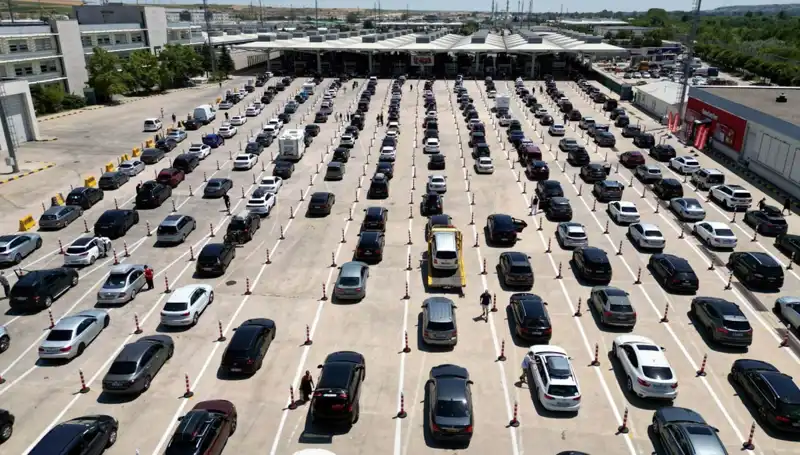 Edirne Sınır Kapılarında Tüm Zamanların Rekoru: 2023'te Tarihi Geçişler