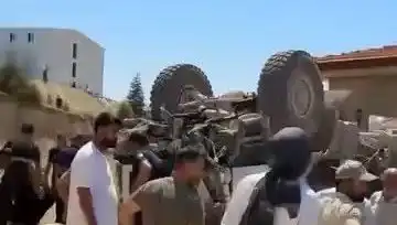 Freni Patlayan İş Makinesi Takla Attı: Bir Kişi Yaralandı