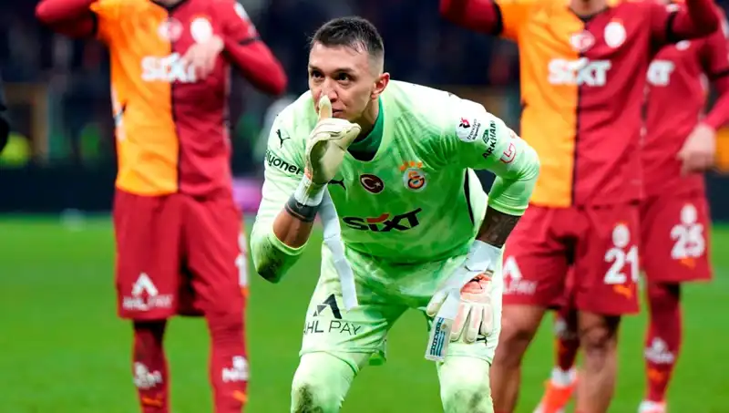 Muslera'nın Yerini Alacak Kaleci İçin İddialar Gündemde!