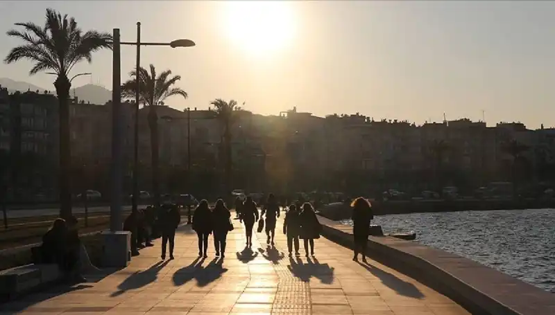Bu Hafta Sonu Hava Durumu: Yağış mı, Güneş mi Bekleniyor?