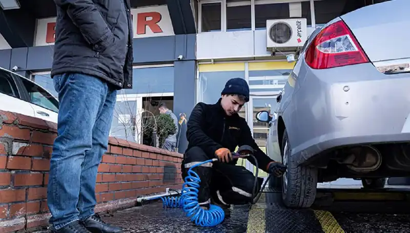 Hatalı Lastik Basıncı, Trafikte Tehlikeli Kazalara Neden Oluyor