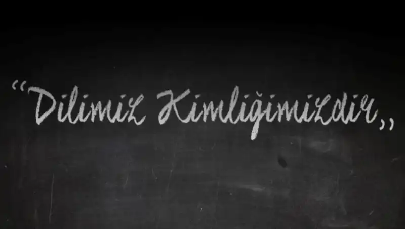Türk Dil Bayramı: Dilimizi Onurlandırmanın Önemi ve Kutlama Mesajları